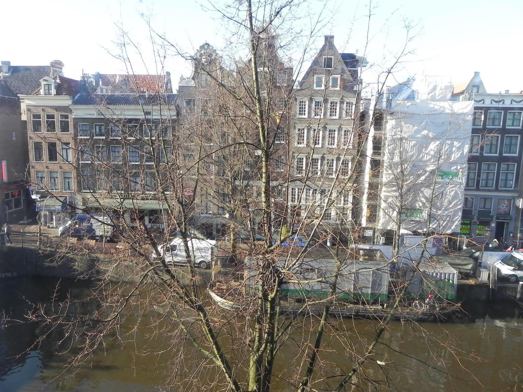 Hotel Crown Amsterdam Exterior photo