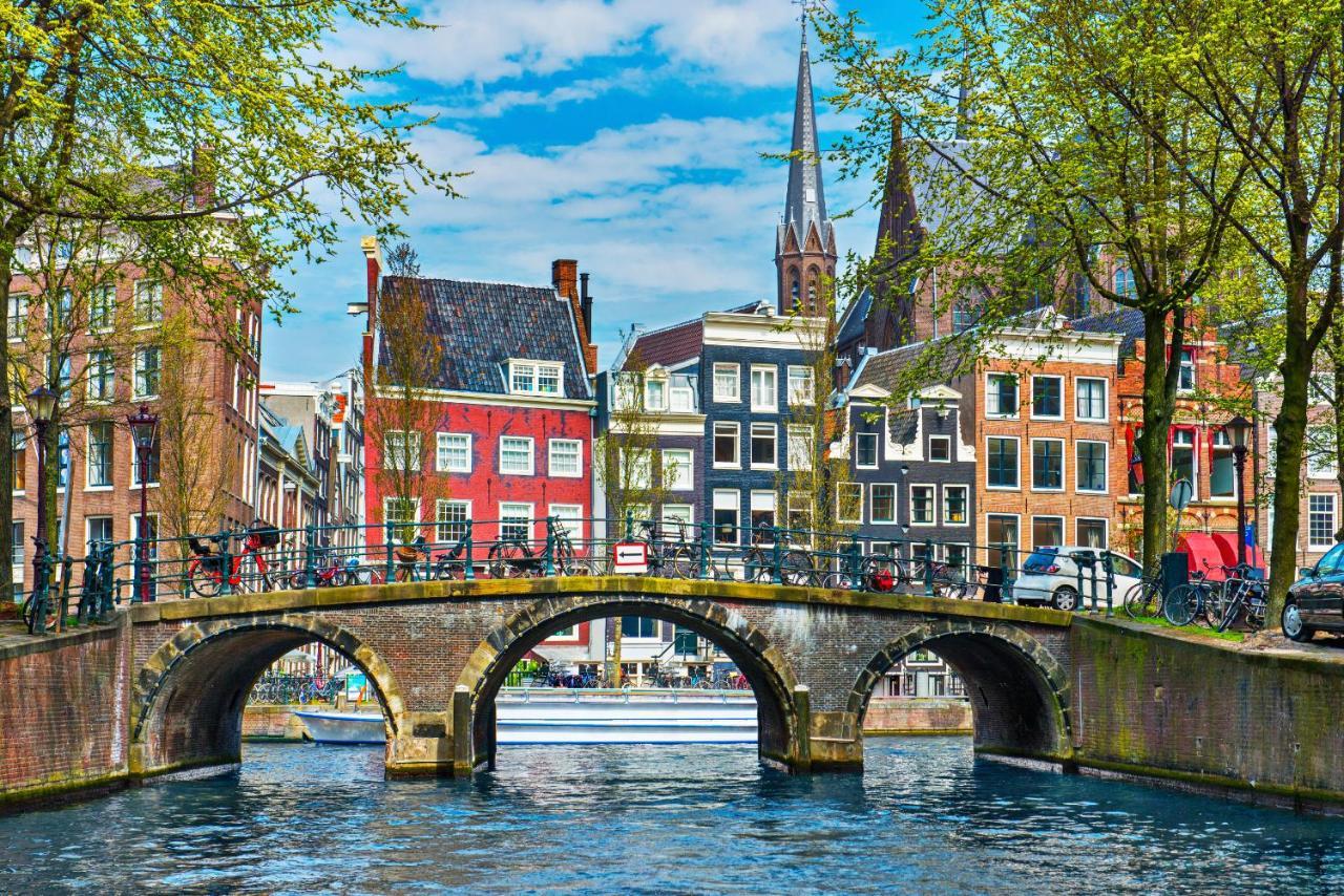 Hotel Crown Amsterdam Exterior photo